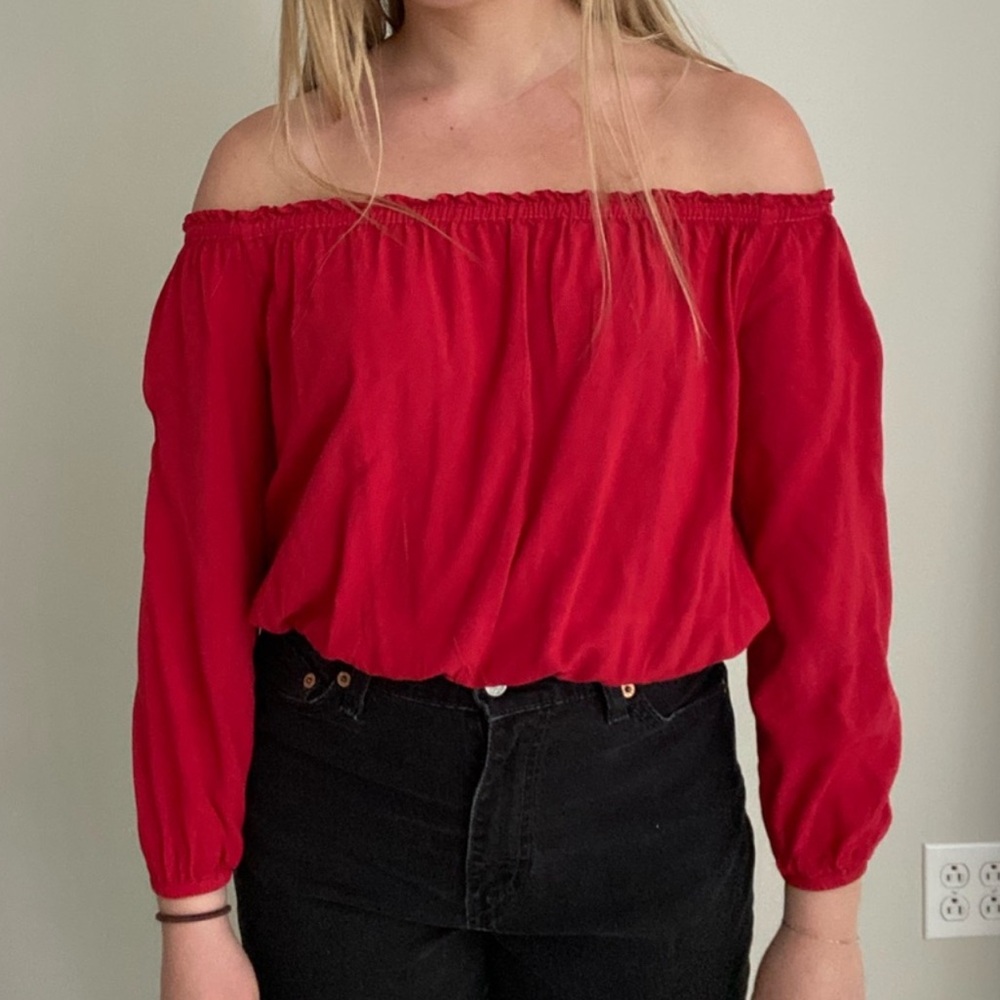 Brandy Melville red peasant top